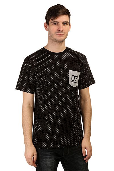 Футболка DC Kalis Star Ss Tees Black Футболка DC Kalis Star Ss Tees BlackФутболки и Майки<br><br><br>Размер EU: S<br>Размер EU: XS<br>Размер EU: M<br>Размер EU: L<br>Размер EU: XXL<br>Цвет: черный<br>Тип: Футболка<br>Возраст: Взрослый<br>Пол: Мужской