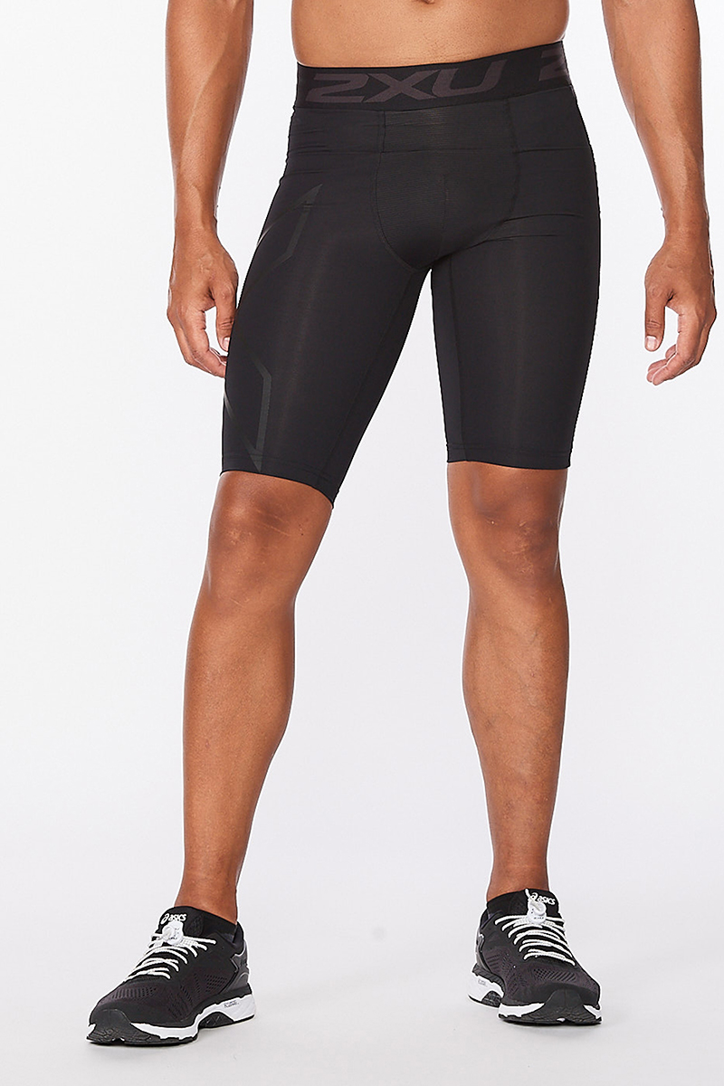 Купить компрессионные шорты 2XU Motion Compression Shorts (MA6488b) в  интернет-магазине ru.2xu.com