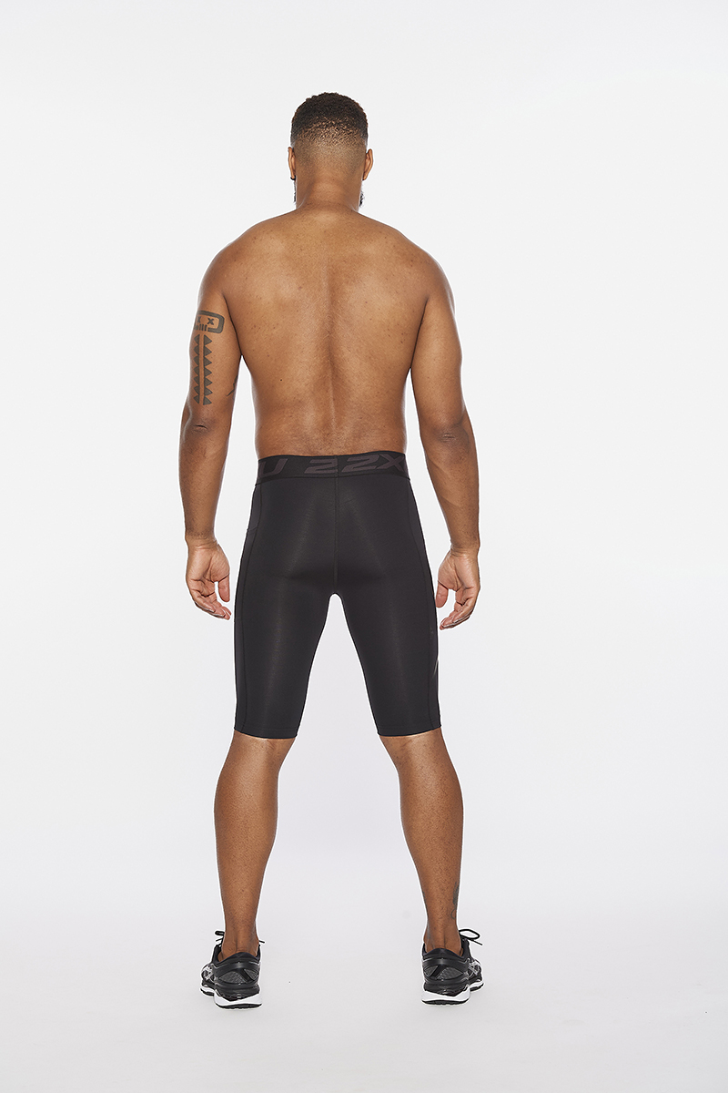 Купить компрессионные шорты 2XU Motion Compression Shorts (MA6488b) в  интернет-магазине ru.2xu.com