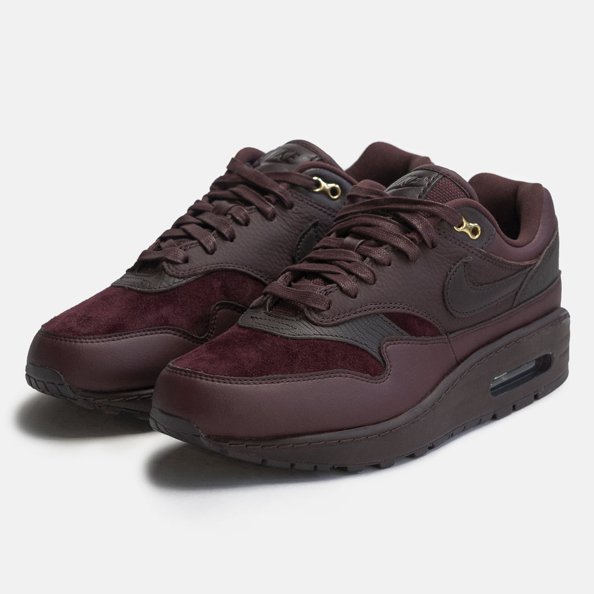 Nike air vortex burgundy crush best sale