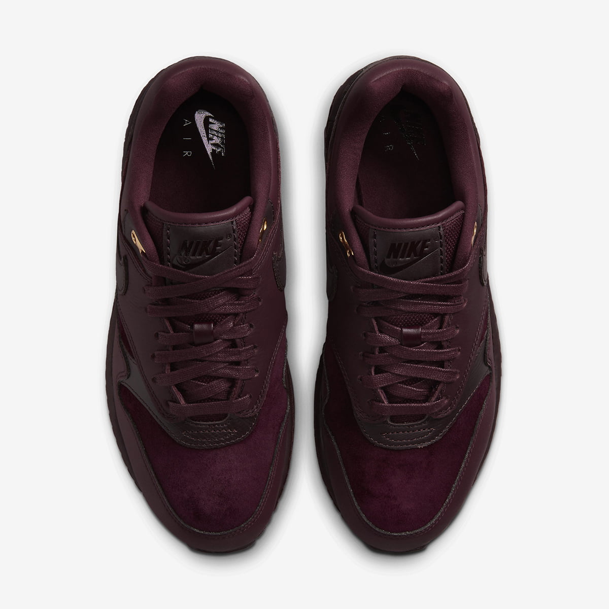 Burgundy and white air max online