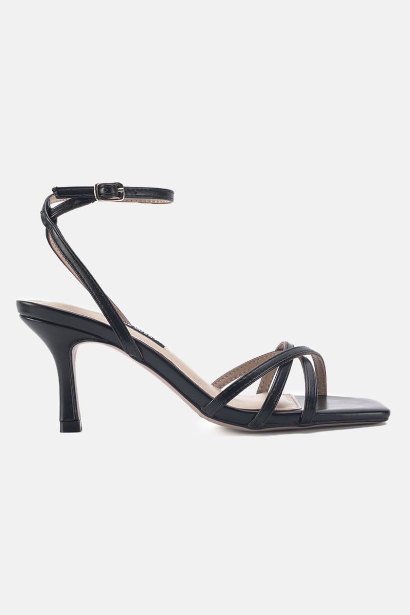 Nine west strappy sandals on sale