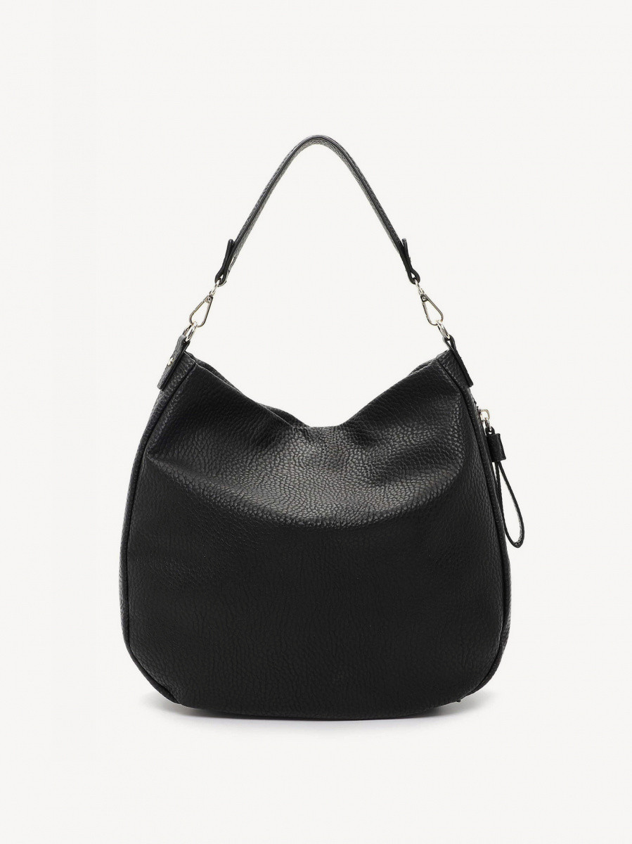 Martha   M  32482,100