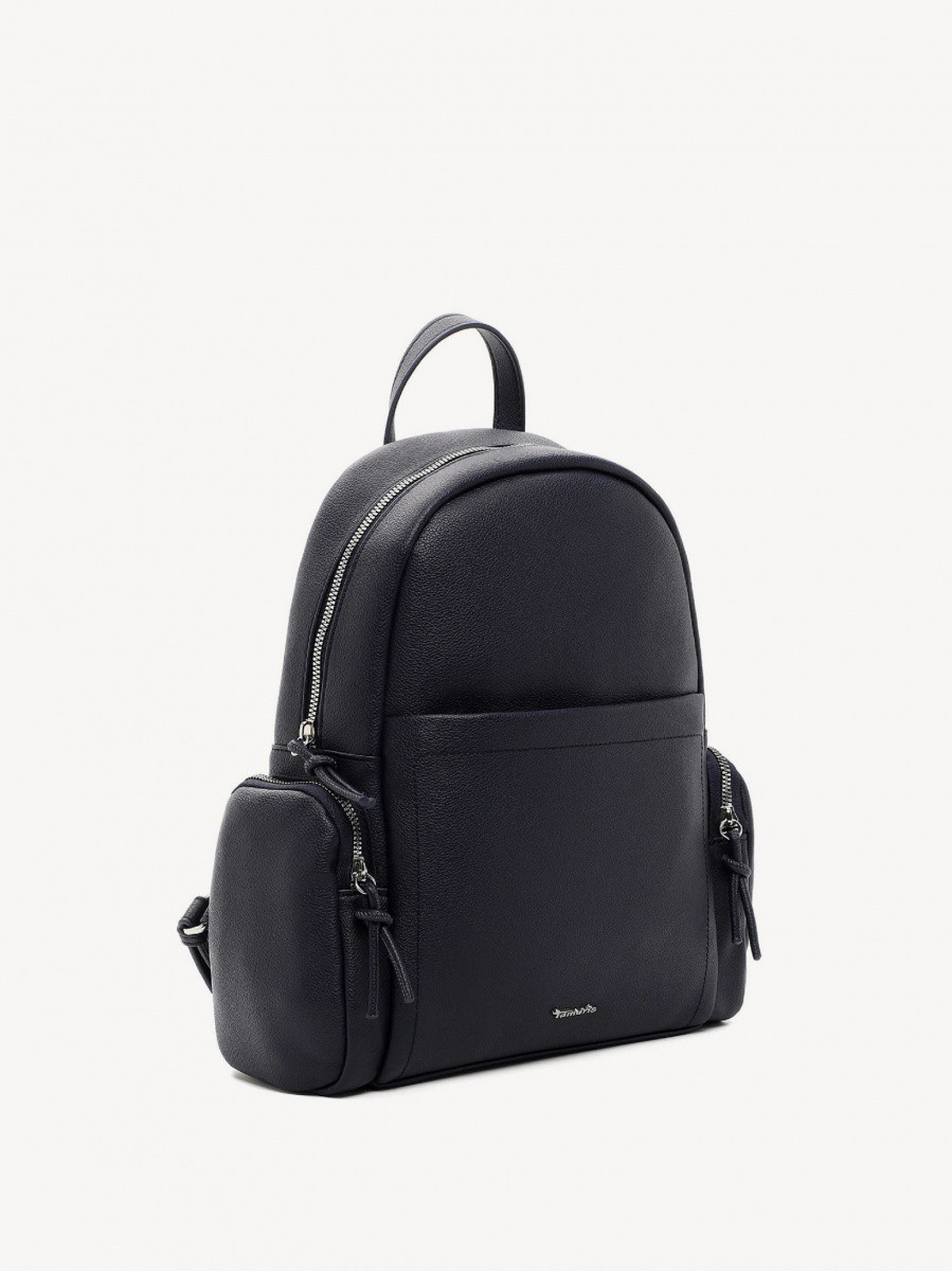Christina  M  33140,500