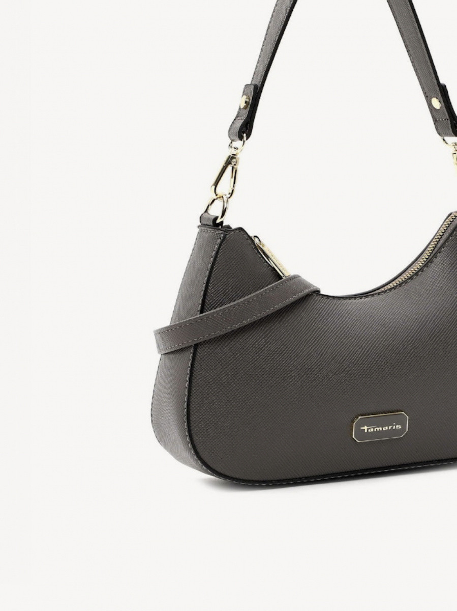 Anja   S  33014,840
