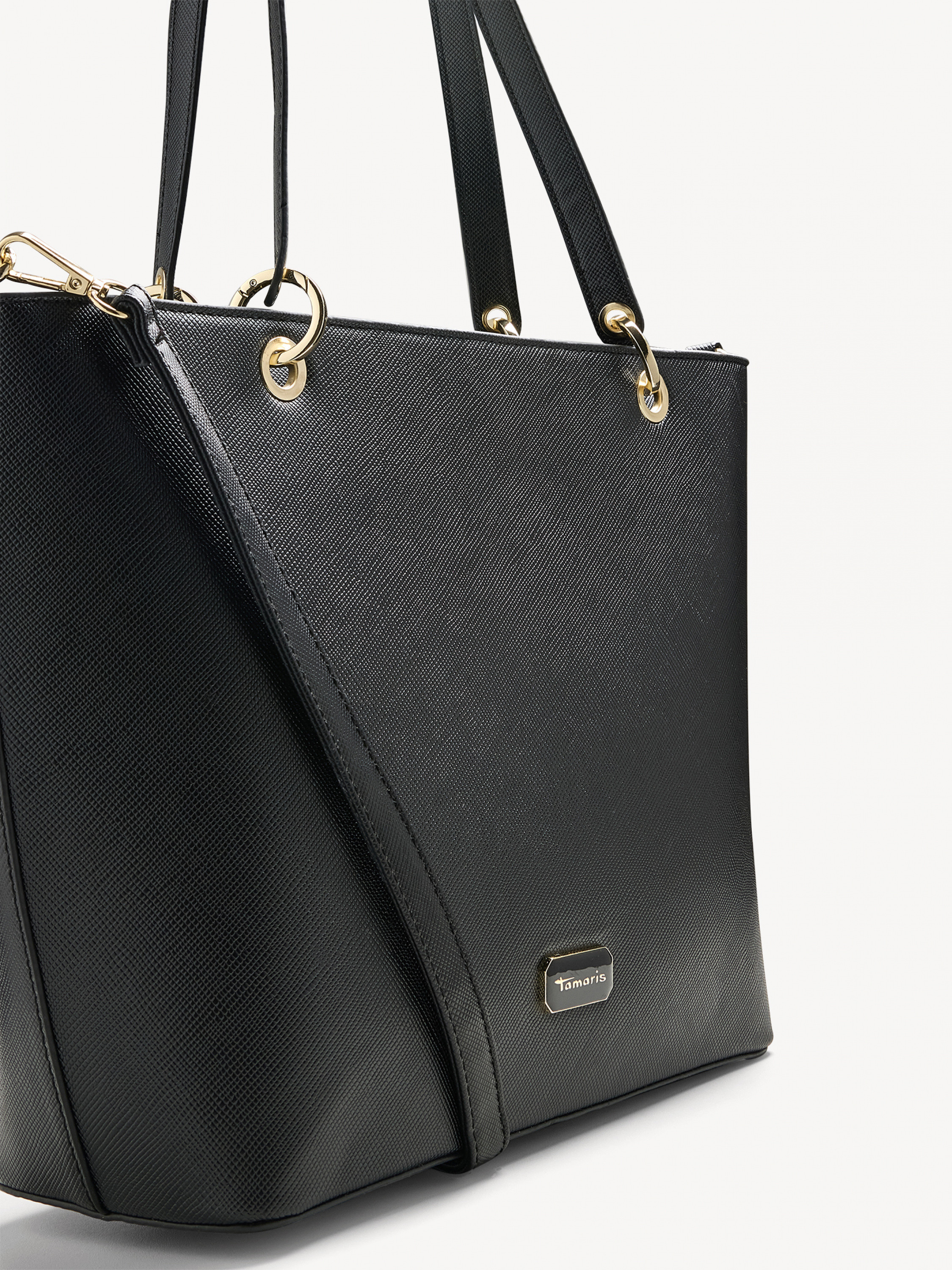 Anja   L  33017,100