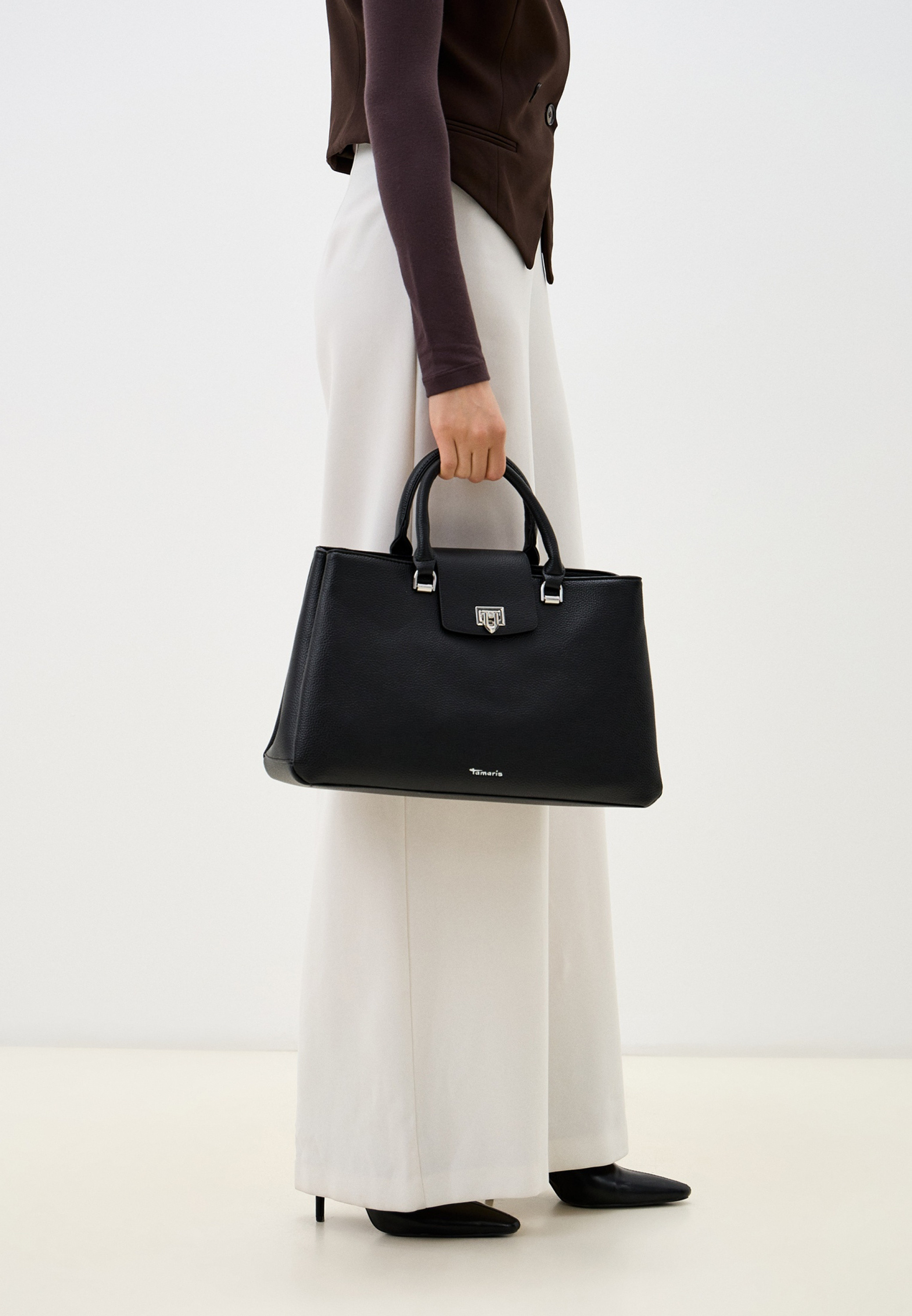 Carolina   L  33273,100