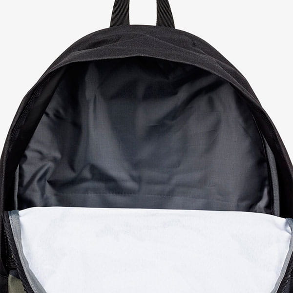 .//  /  Quiksilver Everyday Poster 25L Crucial Camo