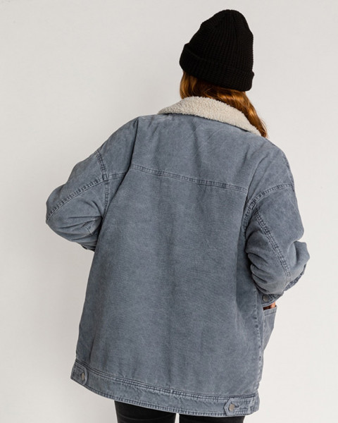 .// /     Billabong Lovely