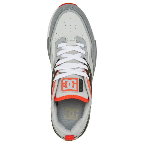 .//  /  DC SHOES E.Tribeka Se