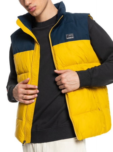 .// /  QUIKSILVER Wolfs Shoulders