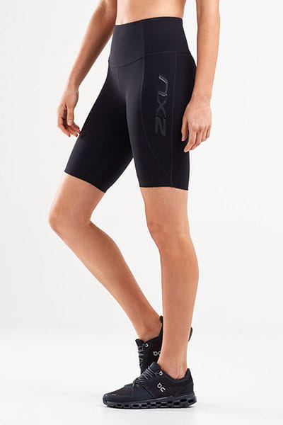 2xu mid rise shorts online