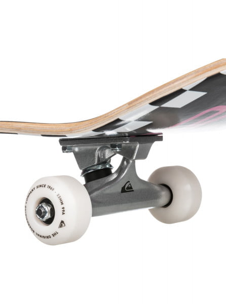 //  /    QUIKSILVER Shred 8.2"