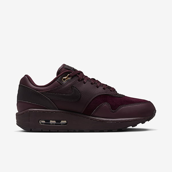 Nike air max vino hotsell