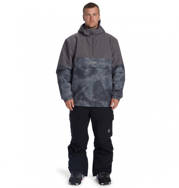 .//  /    Nexus Anorak