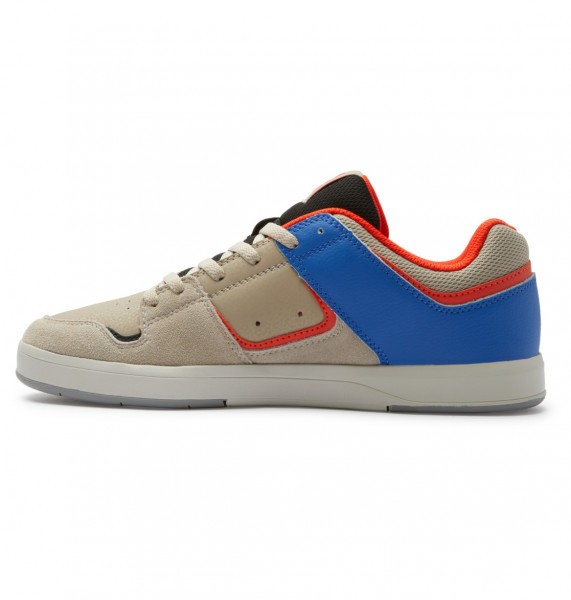 .//  /   DC Shoes Cure